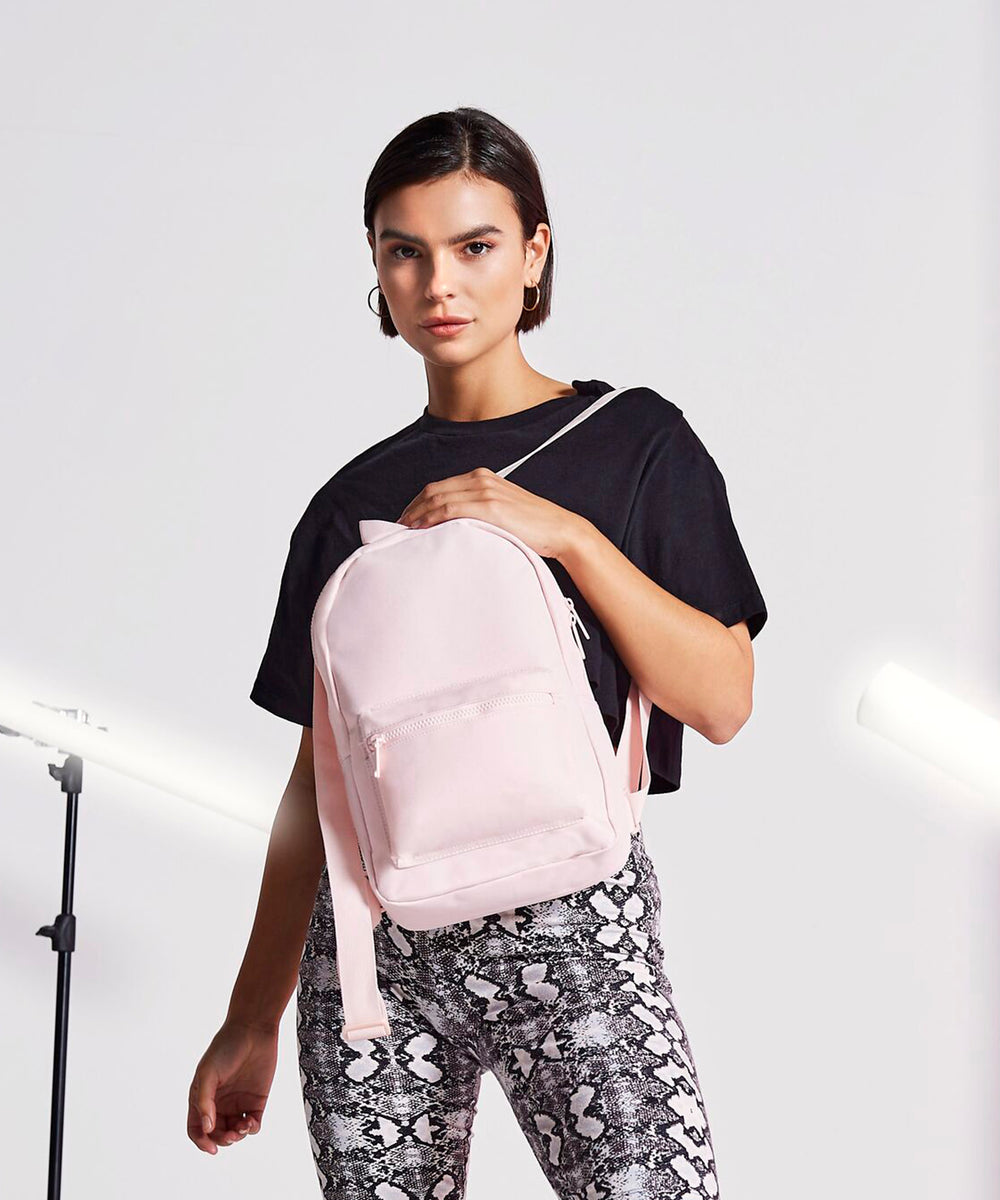 Mini essential fashion backpack